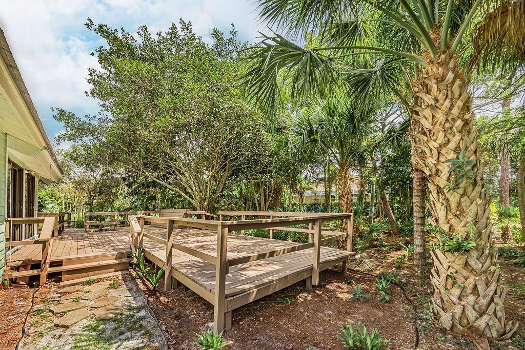 Image 11 of 56 For 4882 Bayshore Terrace