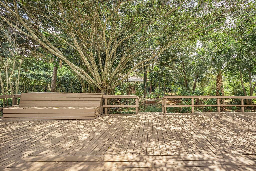 Image 13 of 56 For 4882 Bayshore Terrace
