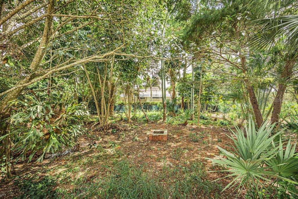 Image 14 of 56 For 4882 Bayshore Terrace