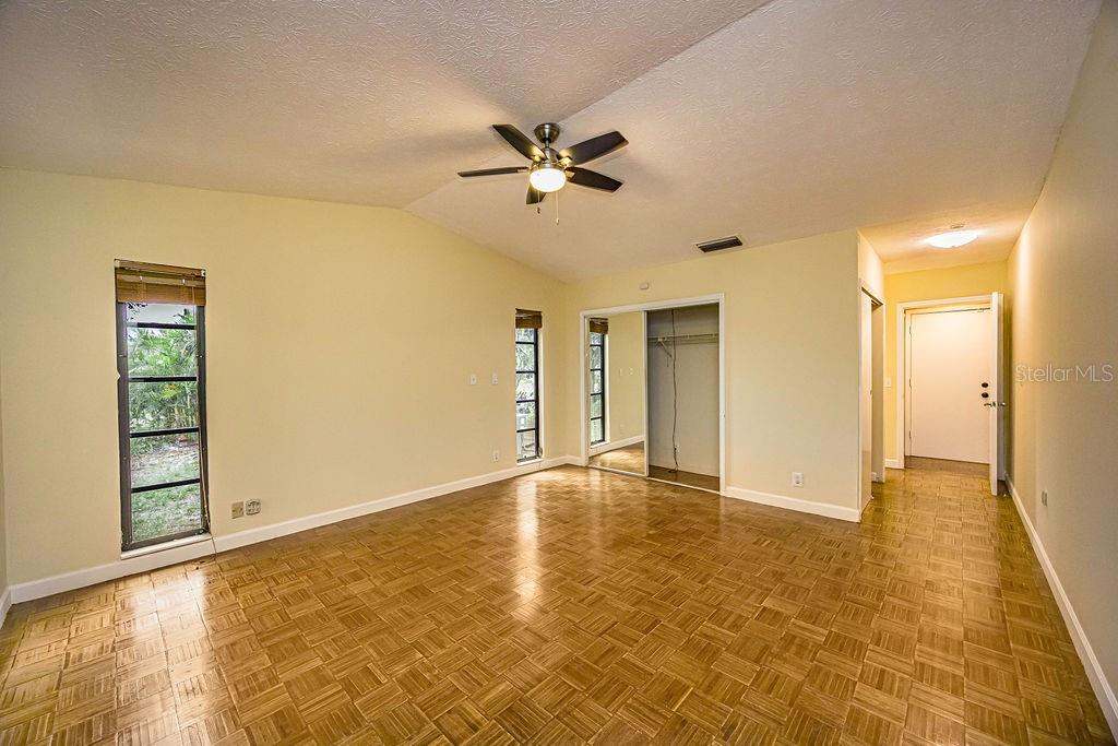 Image 35 of 56 For 4882 Bayshore Terrace