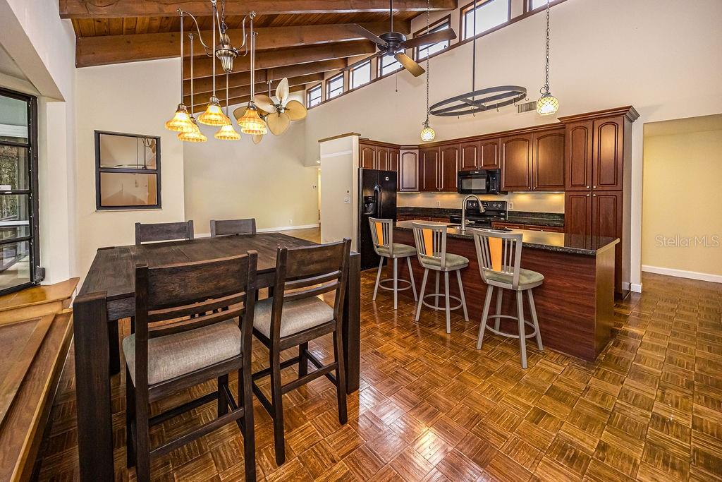 Image 4 of 56 For 4882 Bayshore Terrace