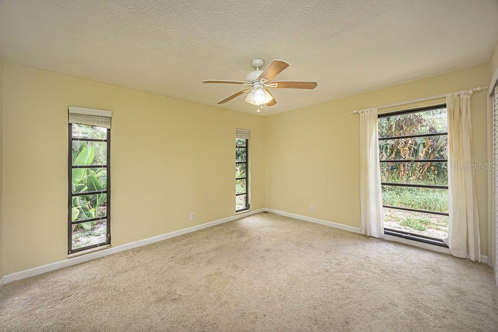 Image 40 of 56 For 4882 Bayshore Terrace