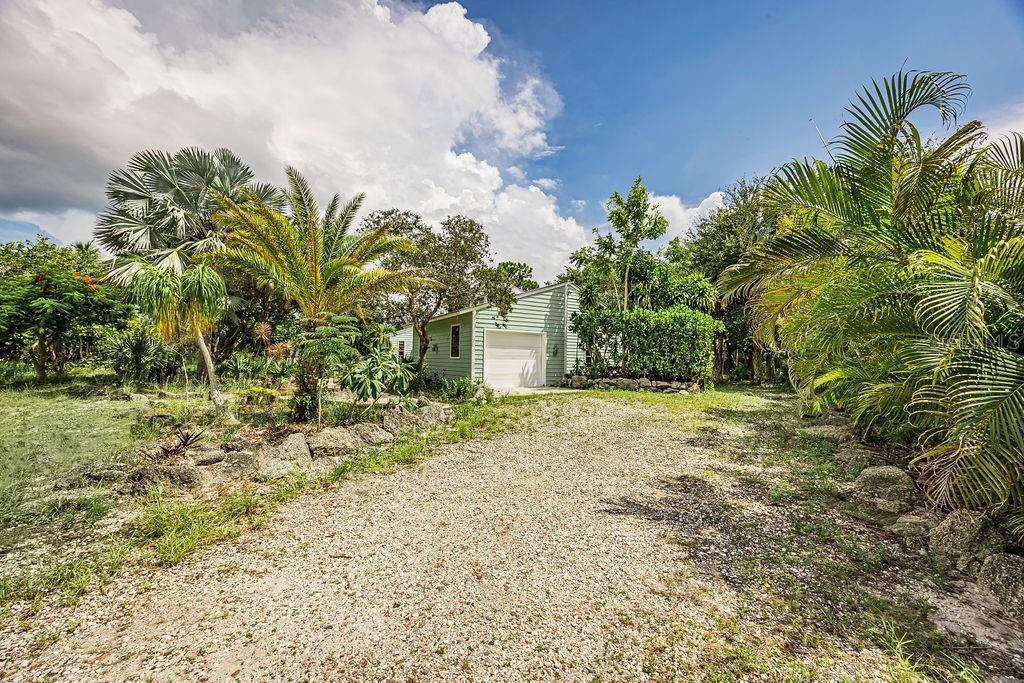Image 8 of 56 For 4882 Bayshore Terrace