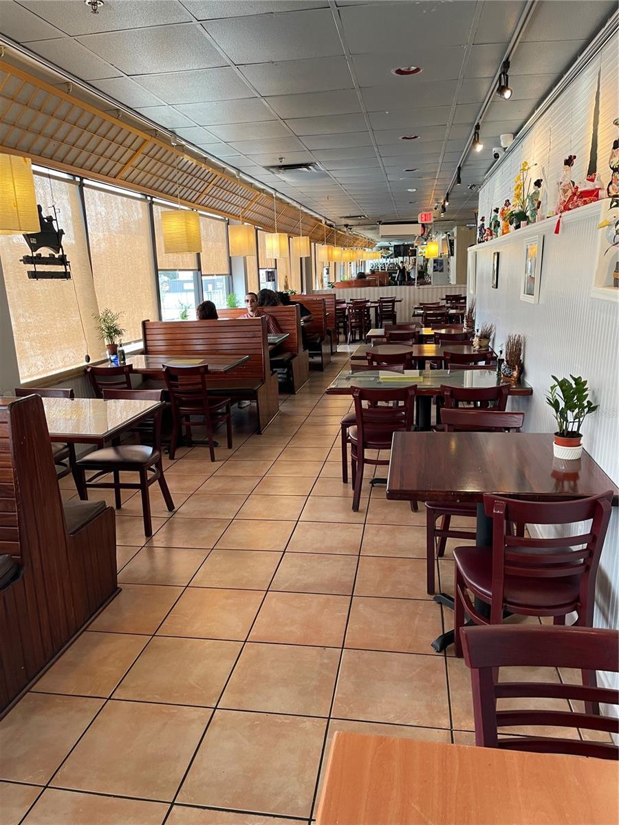 Image 2 of 8 For 1919 Colonial Drive