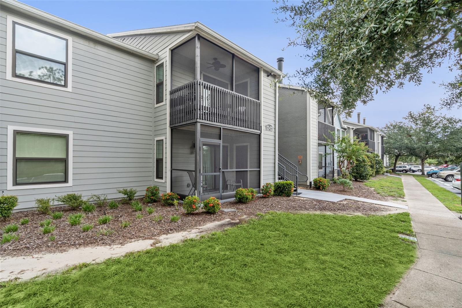 Image 2 of 25 For 3756 Idlebrook Circle 100