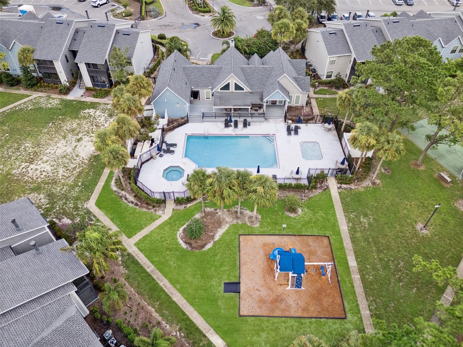 Image 22 of 25 For 3756 Idlebrook Circle 100