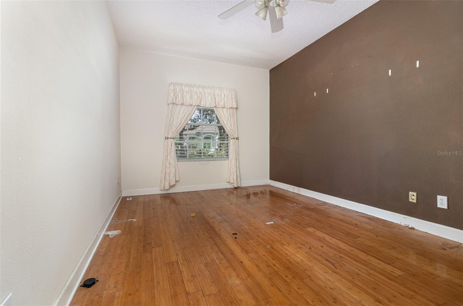 Image 27 of 44 For 1802 Lee Janzen Drive