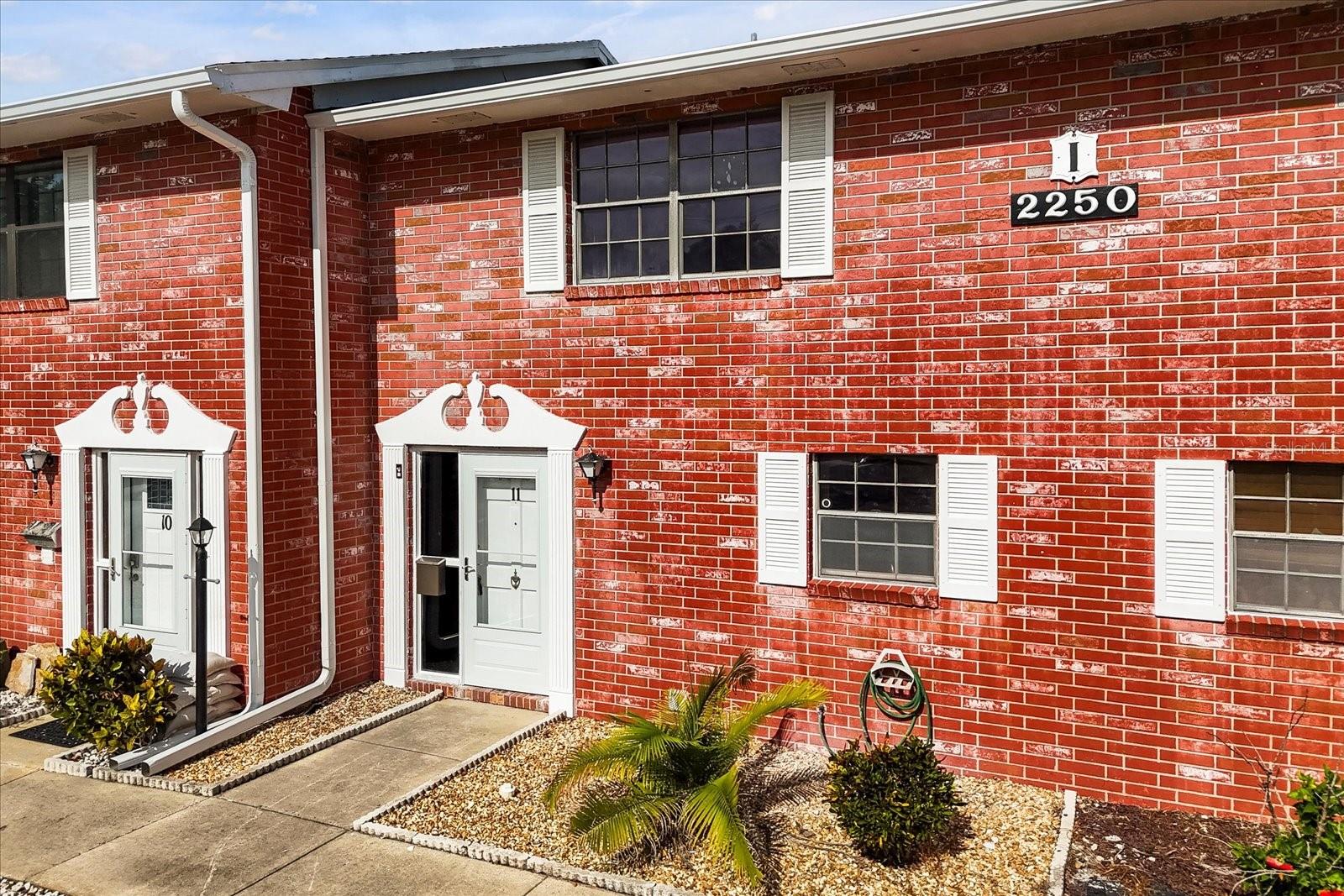 Image 2 of 27 For 2250 Palmetto Avenue 110