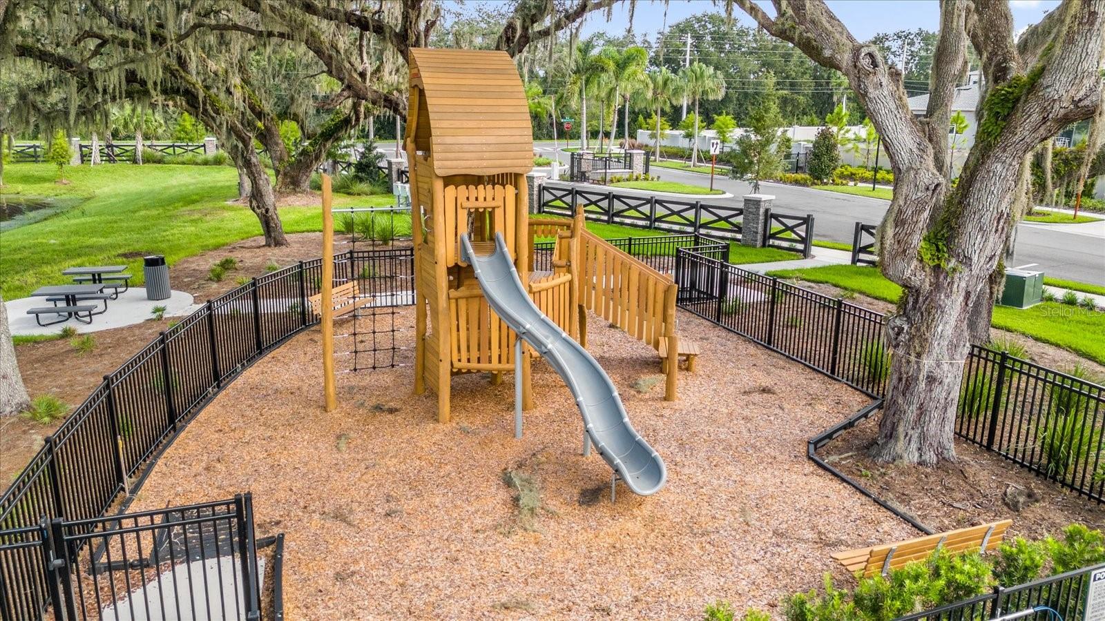 Image 29 of 33 For 11312 Blue Bay Drive