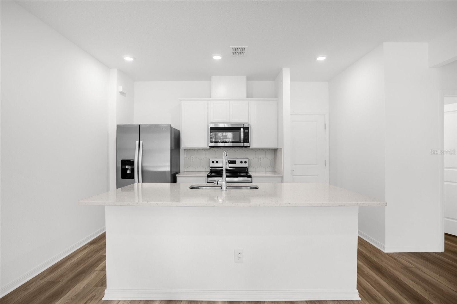 Image 5 of 33 For 11312 Blue Bay Drive