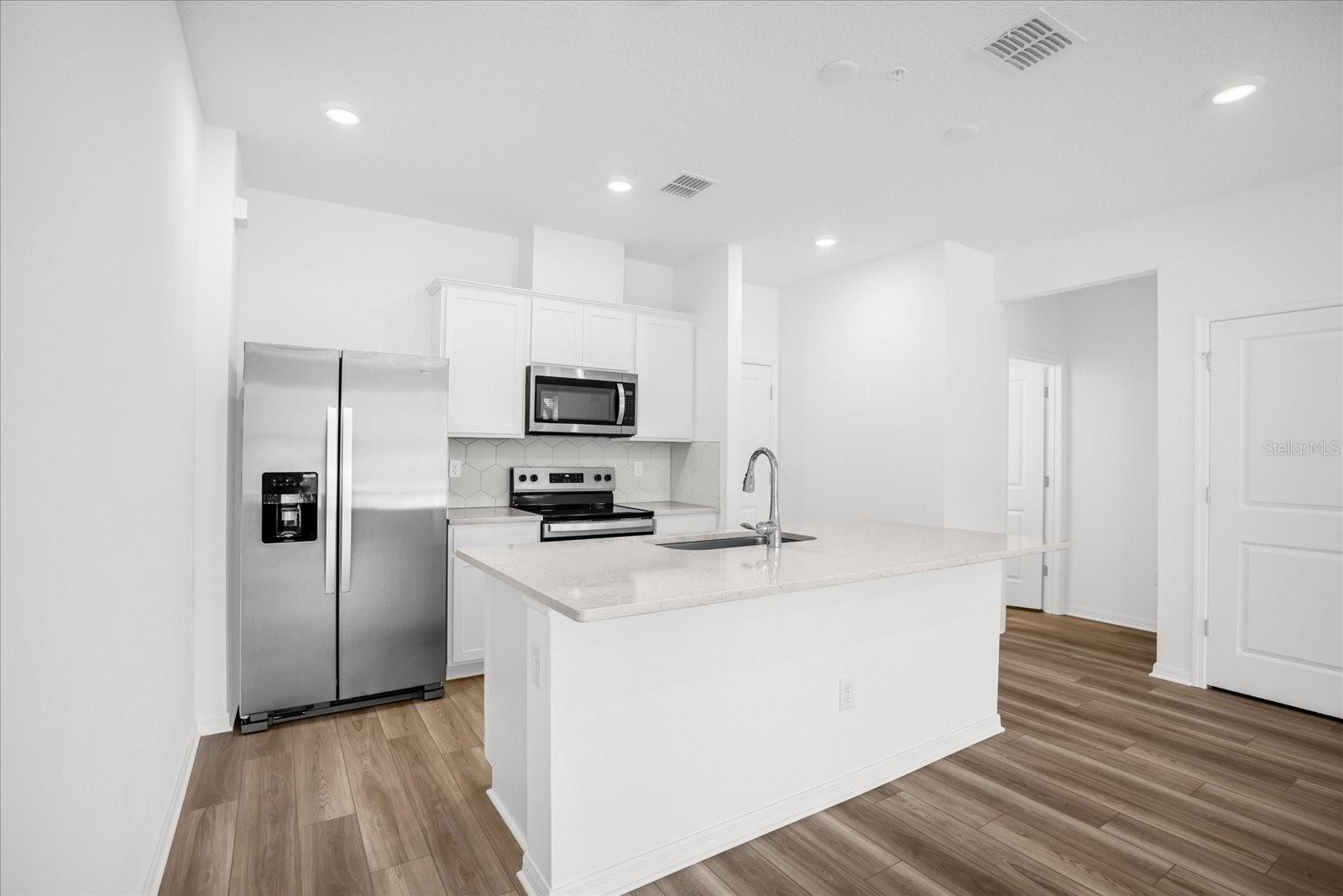 Image 6 of 33 For 11312 Blue Bay Drive