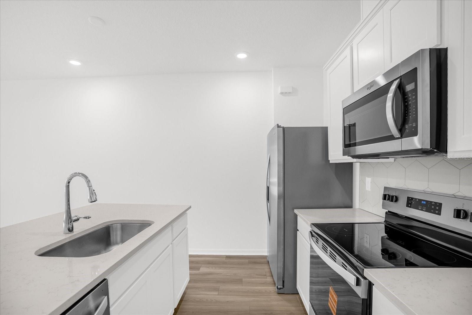 Image 7 of 33 For 11312 Blue Bay Drive