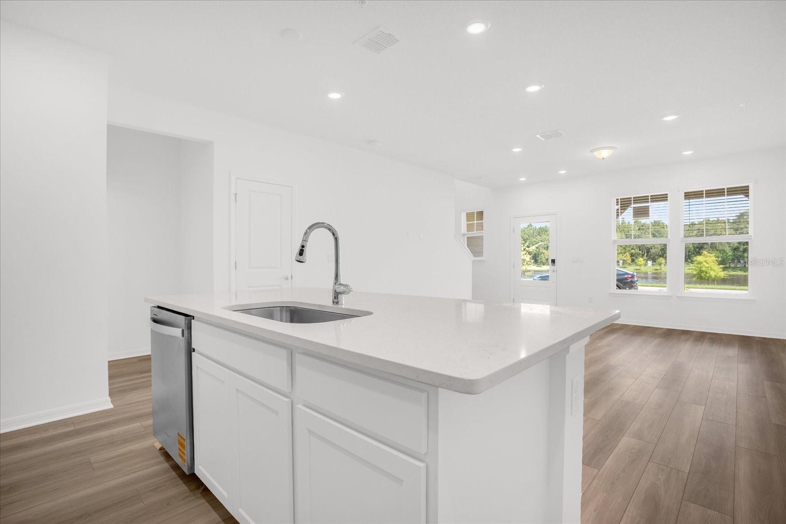 Image 8 of 33 For 11312 Blue Bay Drive