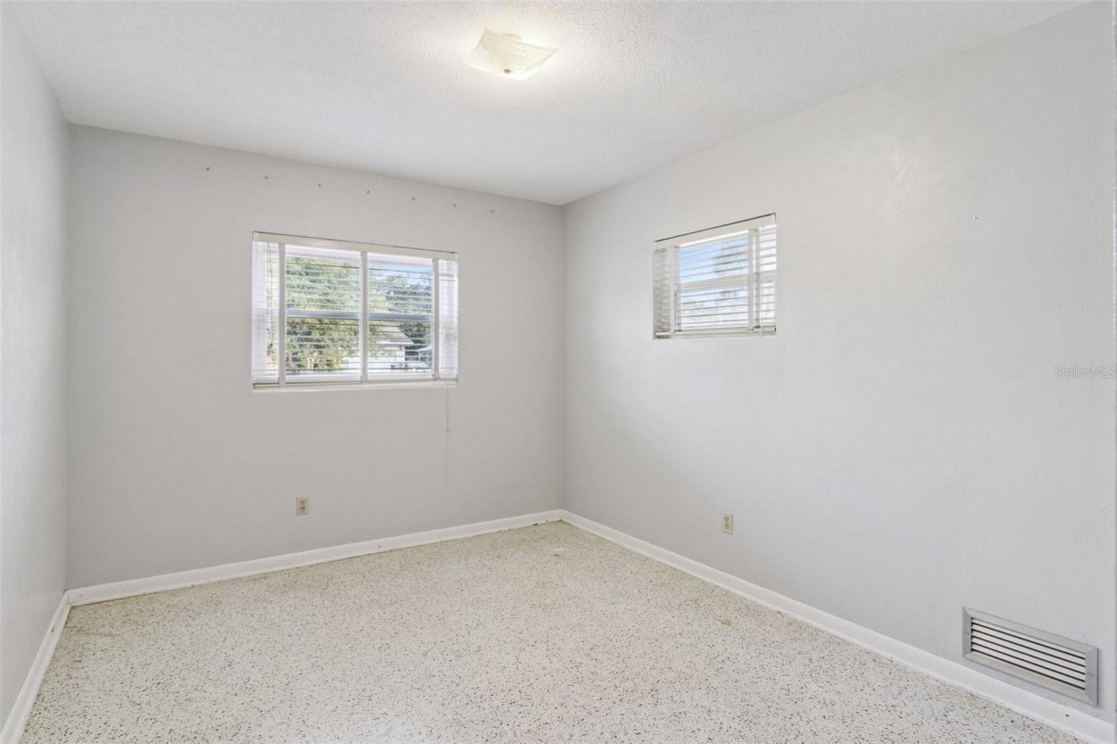 Image 20 of 46 For 5334 Newhall Avenue