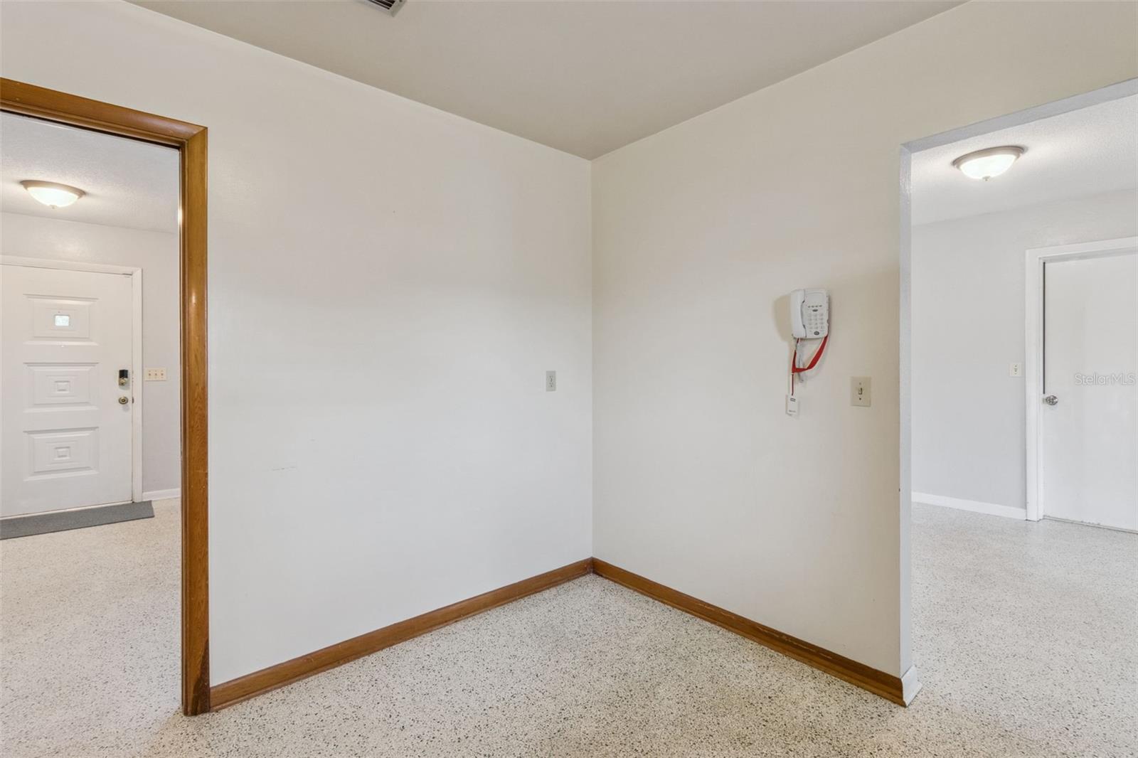 Image 22 of 46 For 5334 Newhall Avenue