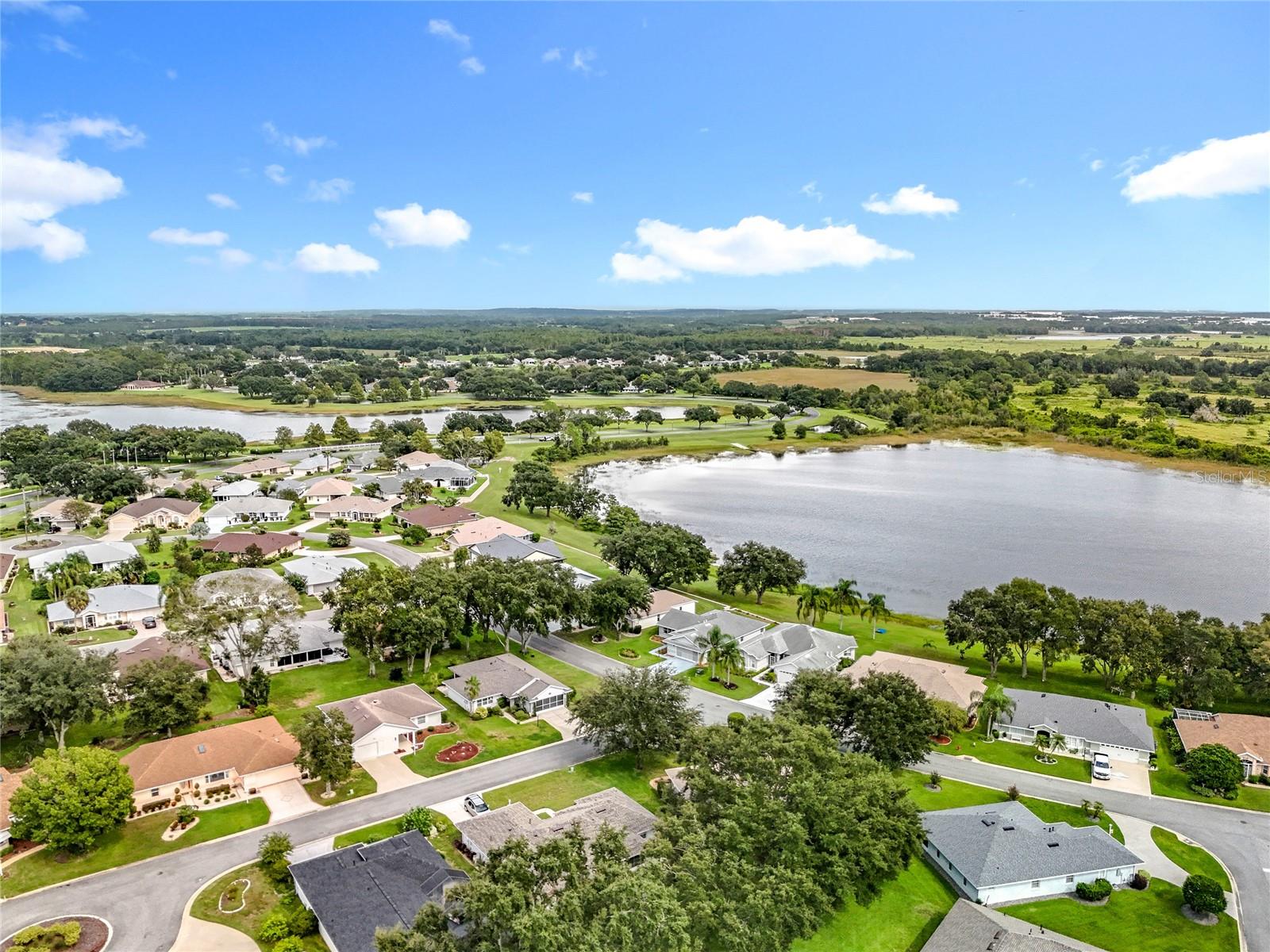 Image 53 of 63 For 5518 Queen Victoria Drive