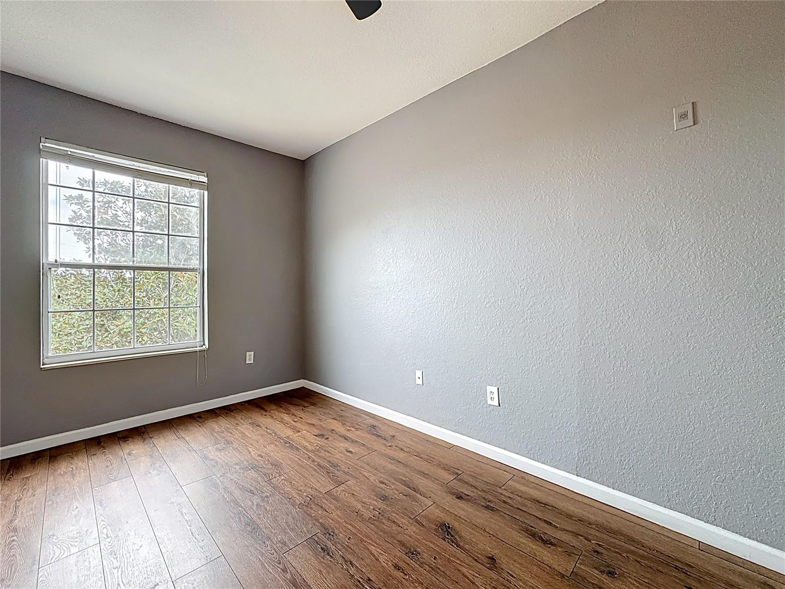Image 14 of 41 For 8630 Buccilli Drive 309