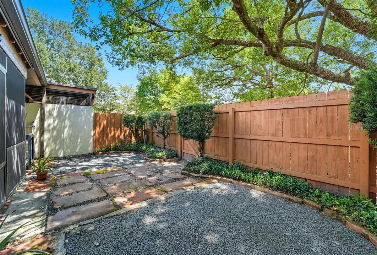 Image 14 of 17 For 2328 Inagua Way