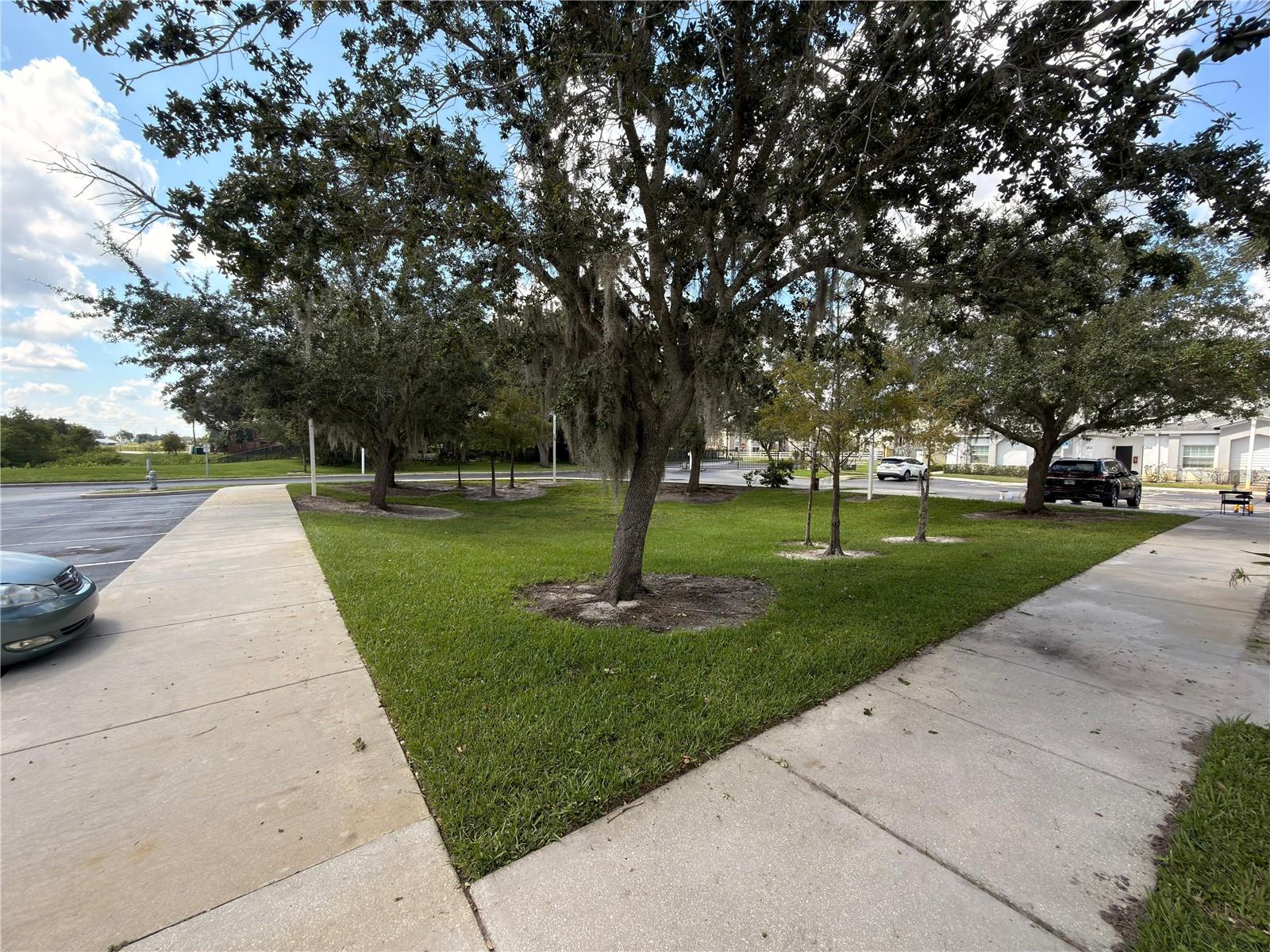 Image 10 of 76 For 2124 Penny Lane