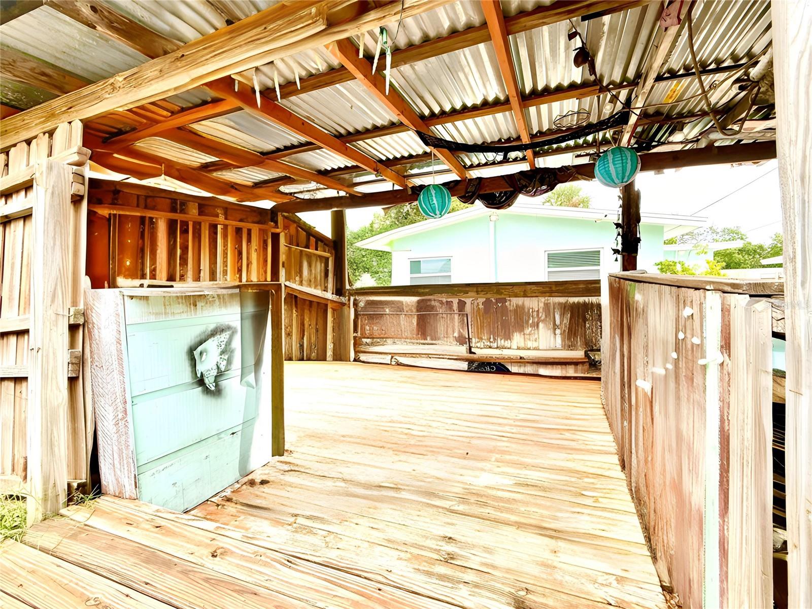 Image 10 of 27 For 528 Center Street