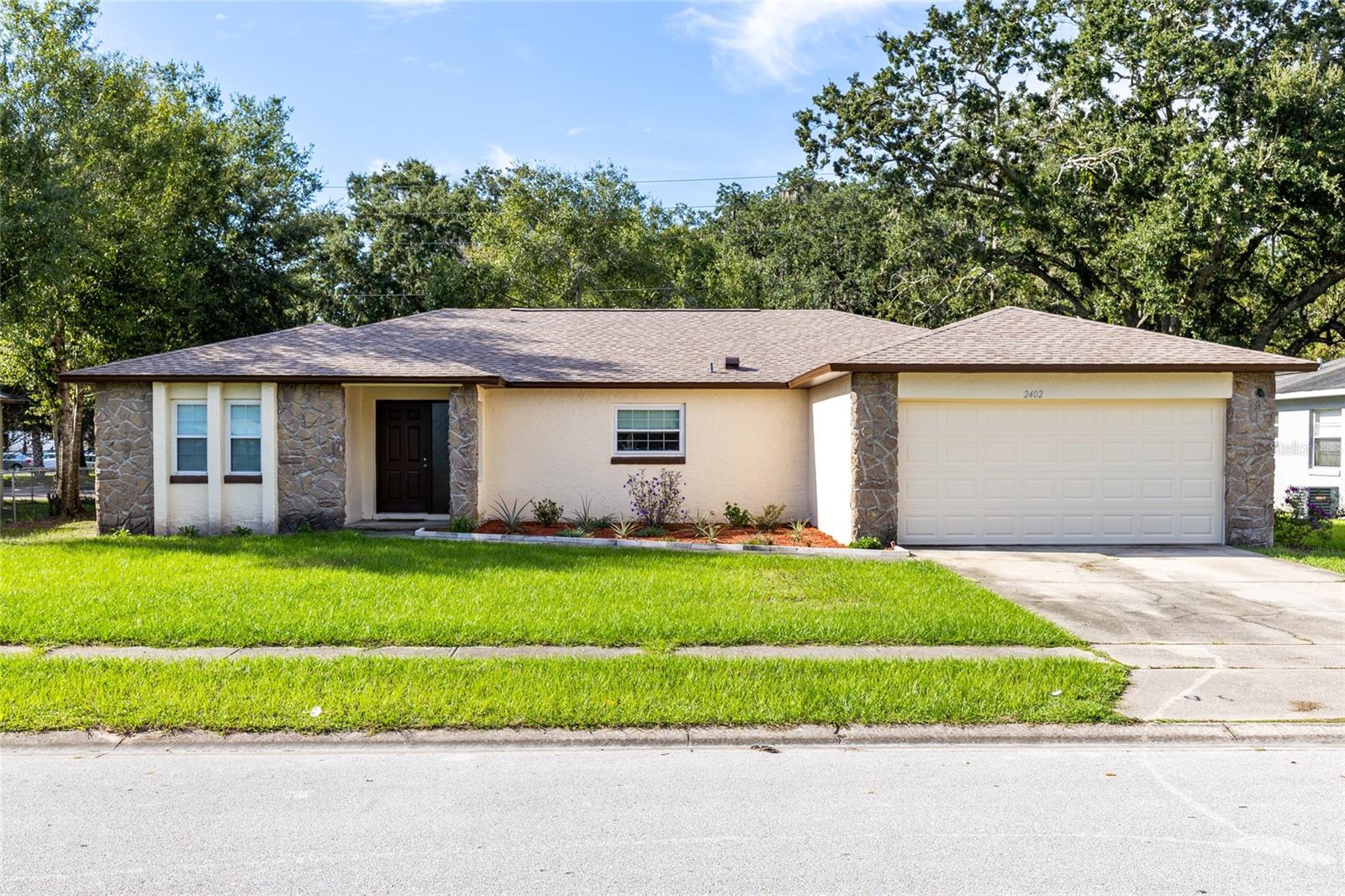 Image 26 of 27 For 2402 Franklin Drive