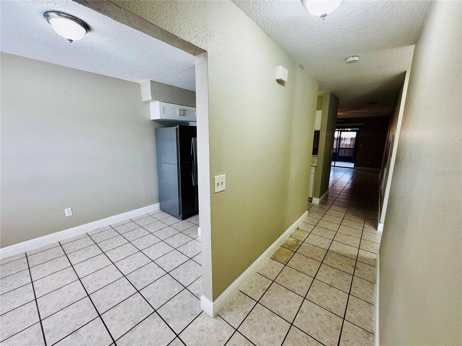 Image 6 of 20 For 2305 St Marteen Court