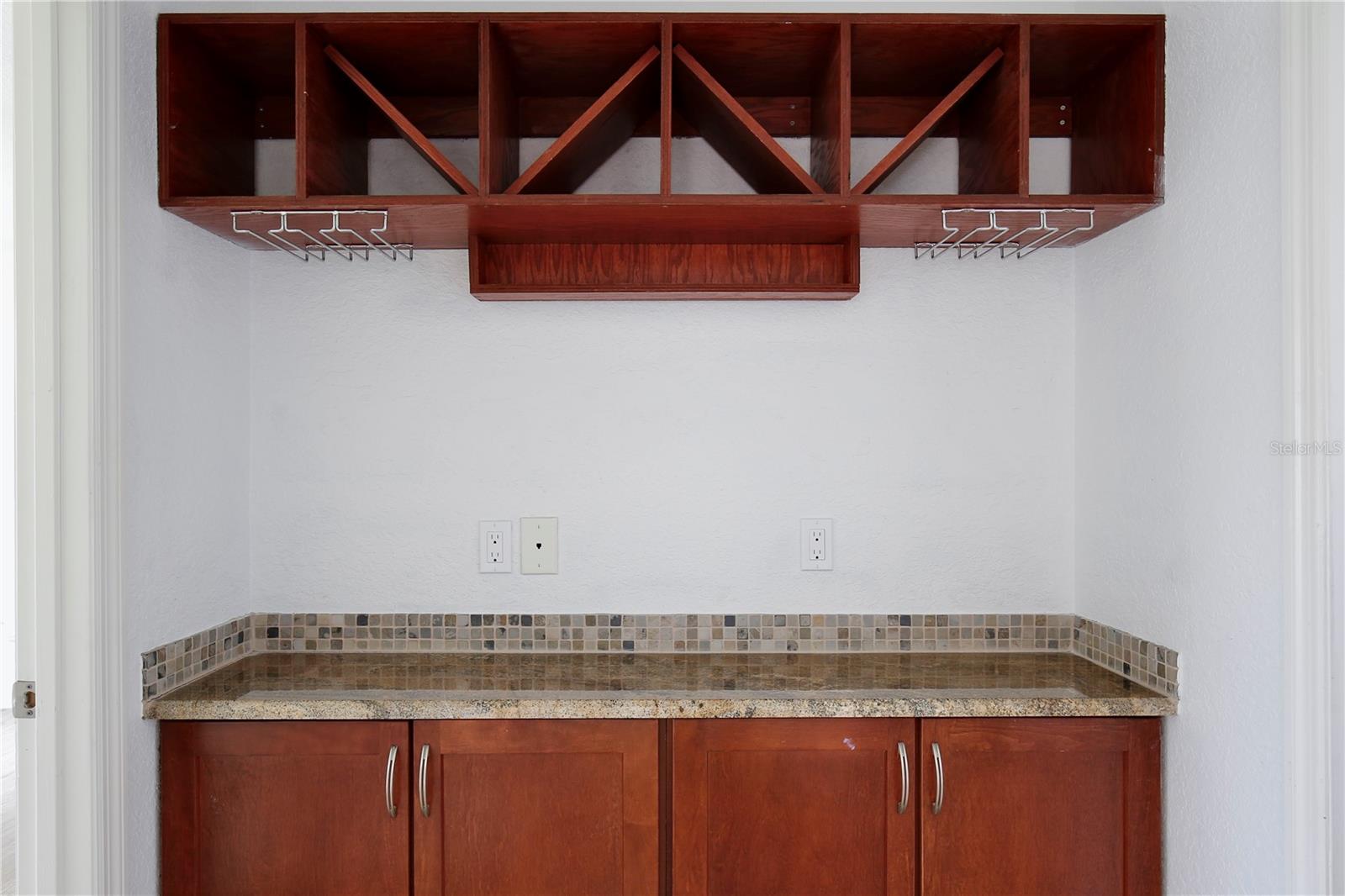 Image 10 of 25 For 2701 Raehn Street