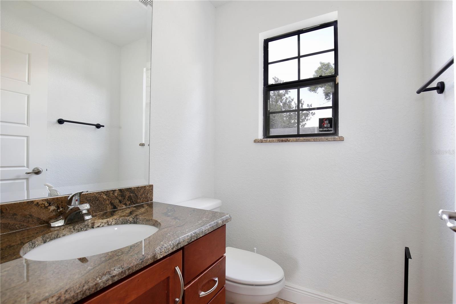 Image 11 of 25 For 2701 Raehn Street