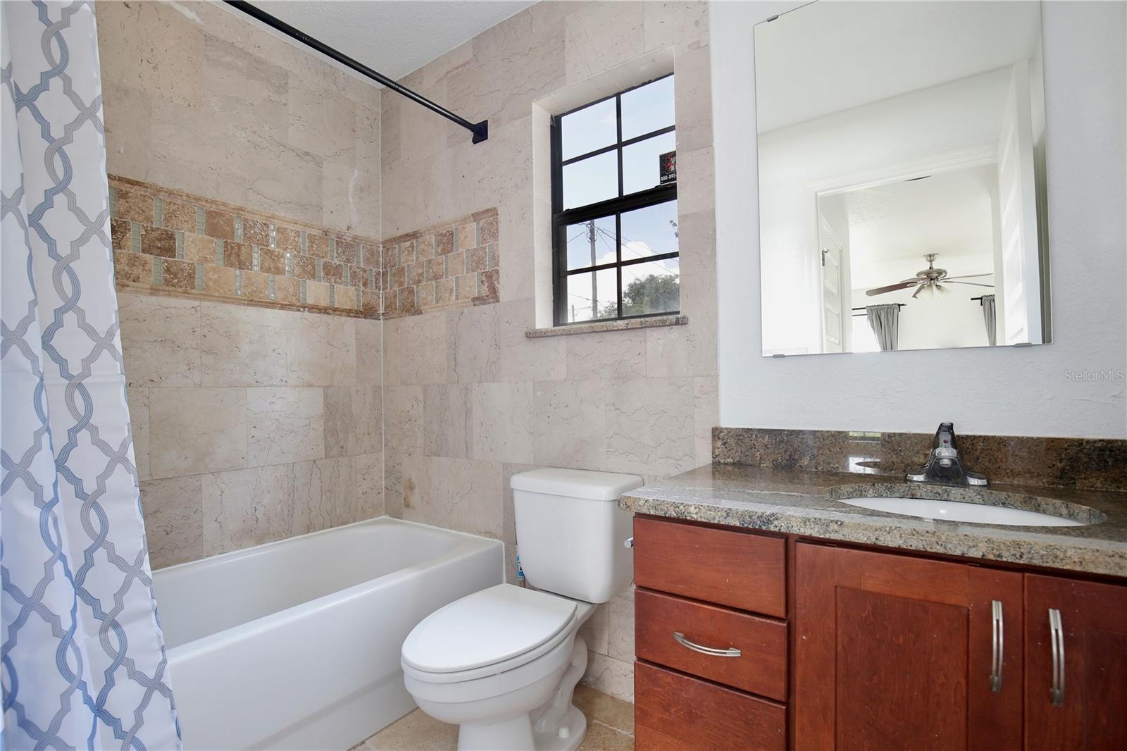 Image 15 of 25 For 2701 Raehn Street