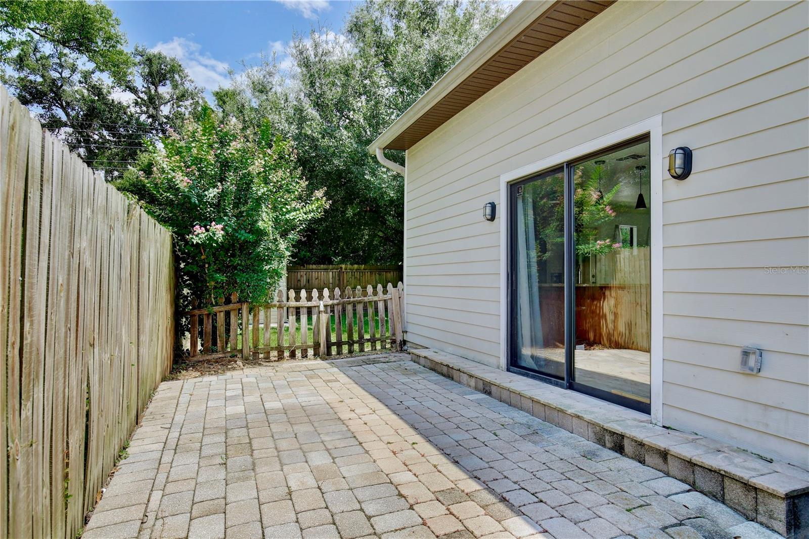 Image 22 of 25 For 2701 Raehn Street