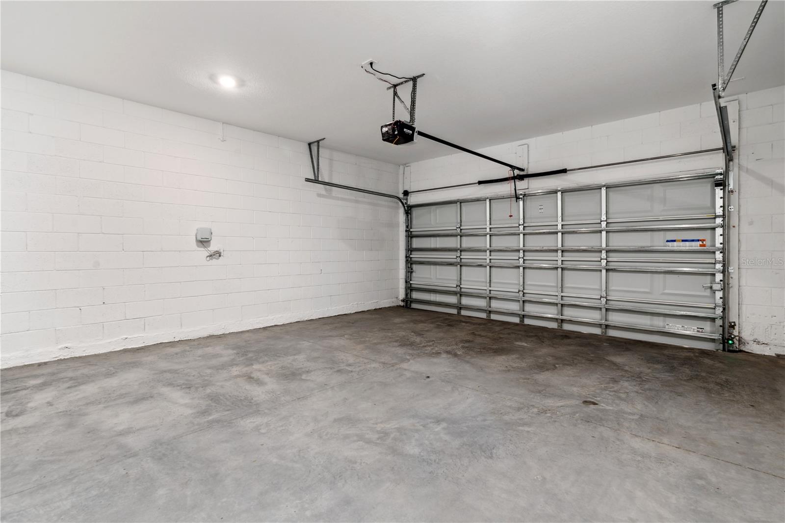 Image 17 of 83 For 512 Bellflower Way