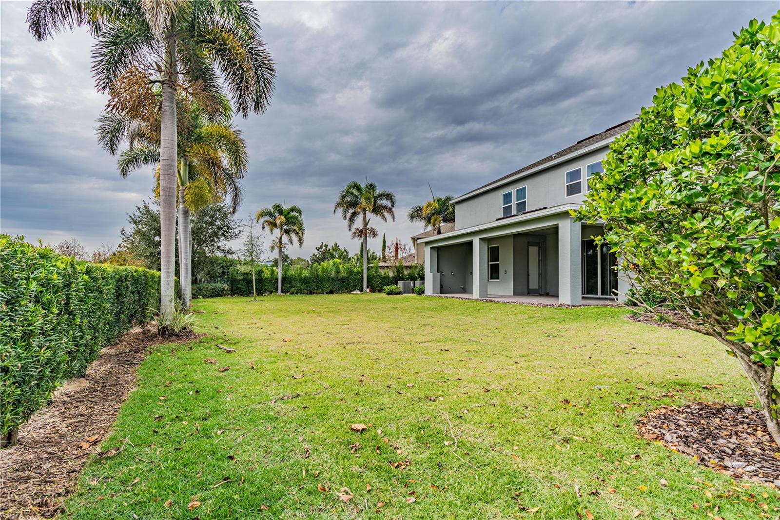 Image 21 of 83 For 512 Bellflower Way