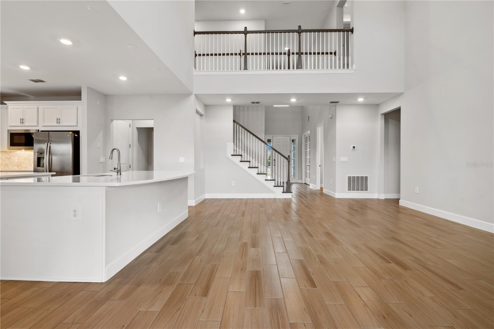 Image 23 of 83 For 512 Bellflower Way