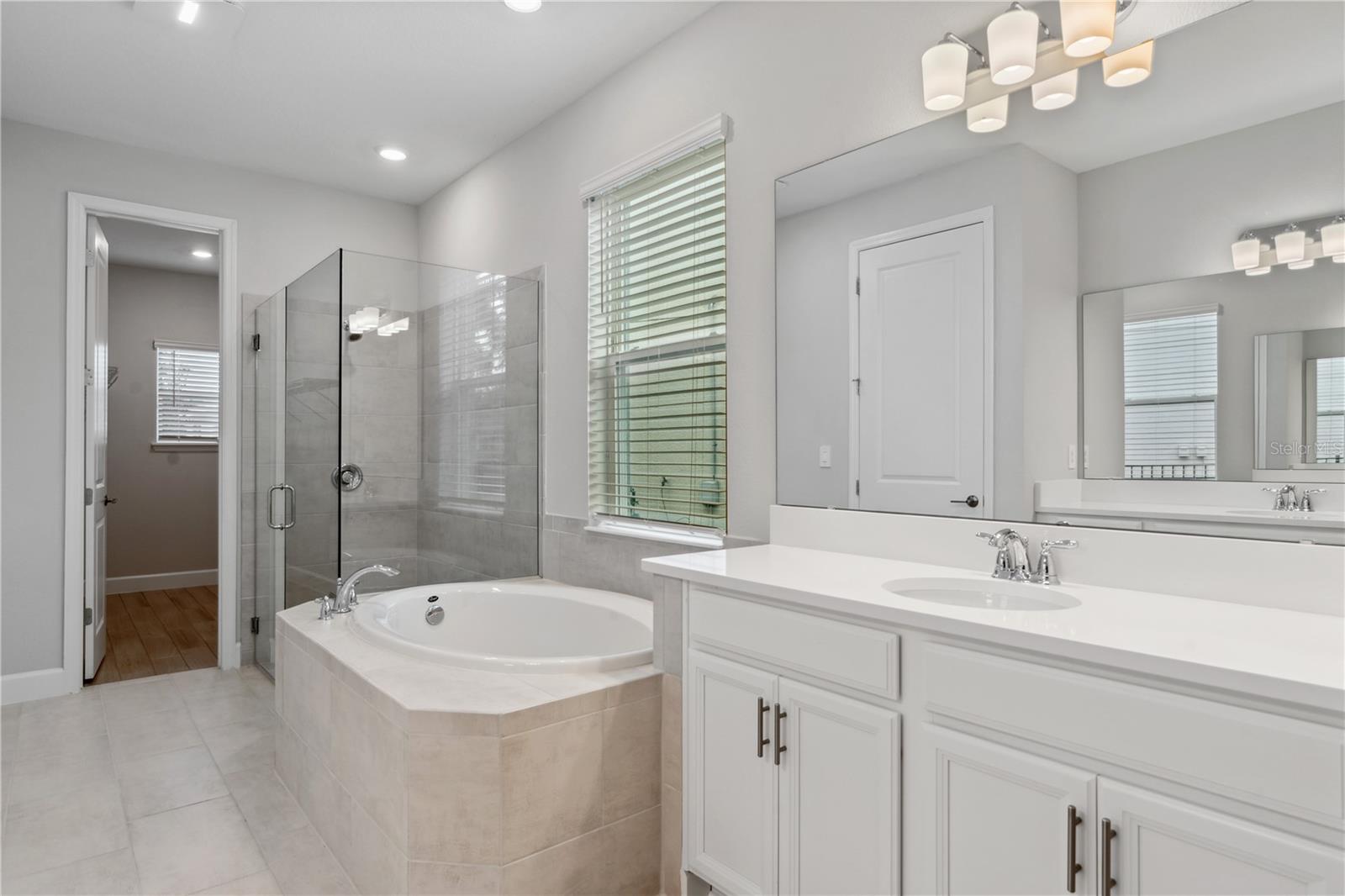 Image 27 of 83 For 512 Bellflower Way
