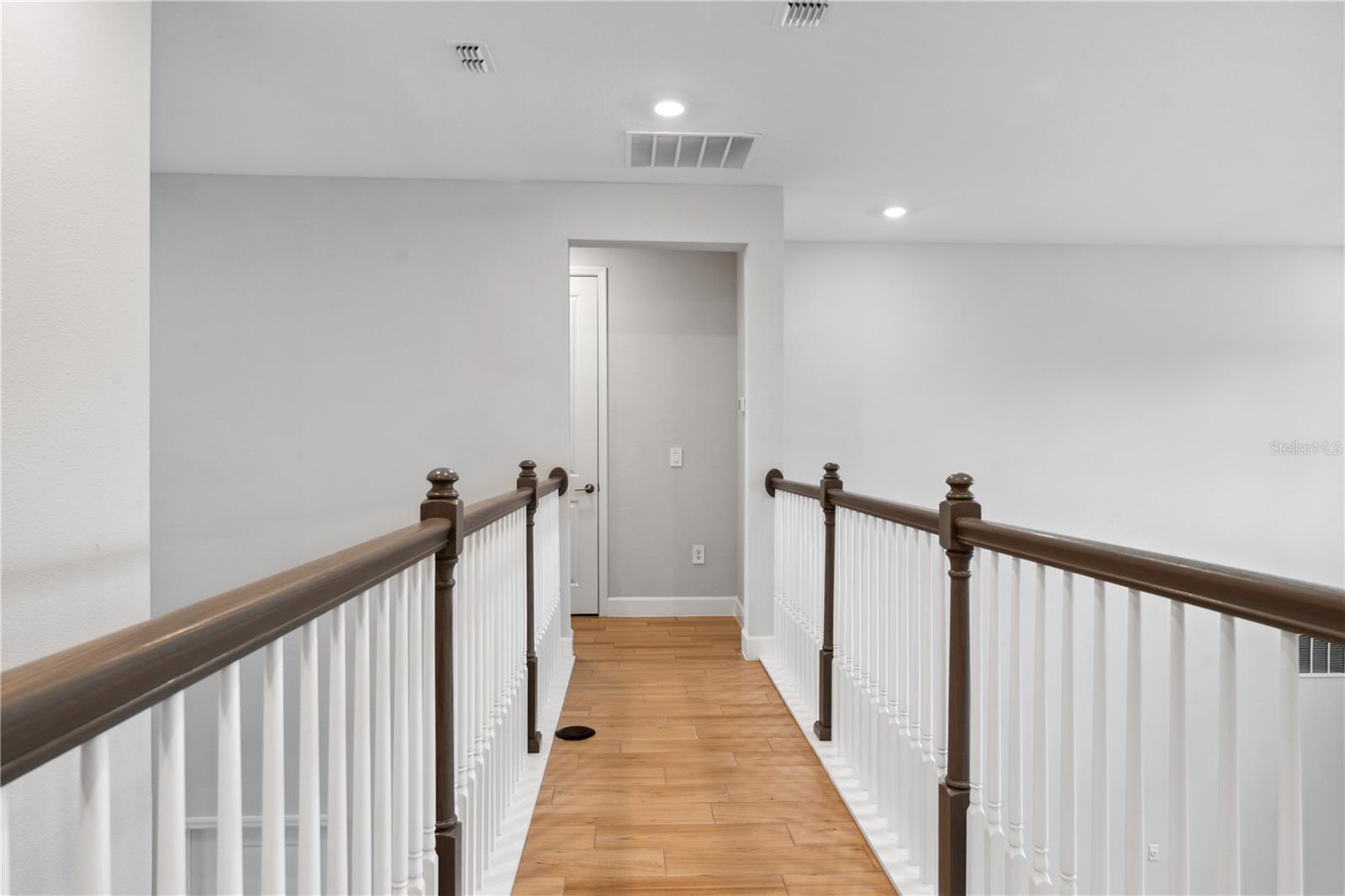 Image 42 of 83 For 512 Bellflower Way