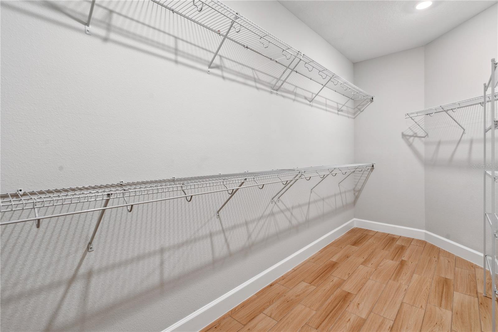 Image 46 of 83 For 512 Bellflower Way