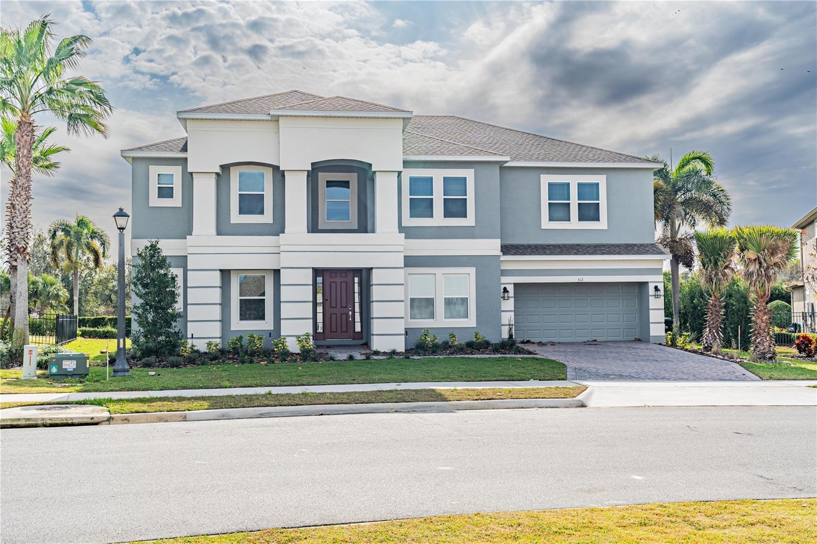 Image 49 of 83 For 512 Bellflower Way