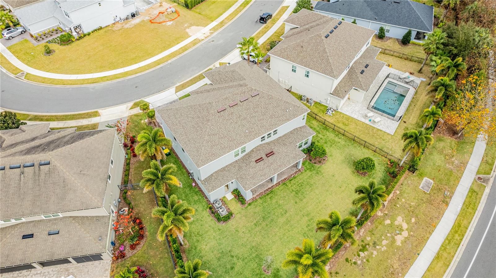 Image 58 of 83 For 512 Bellflower Way
