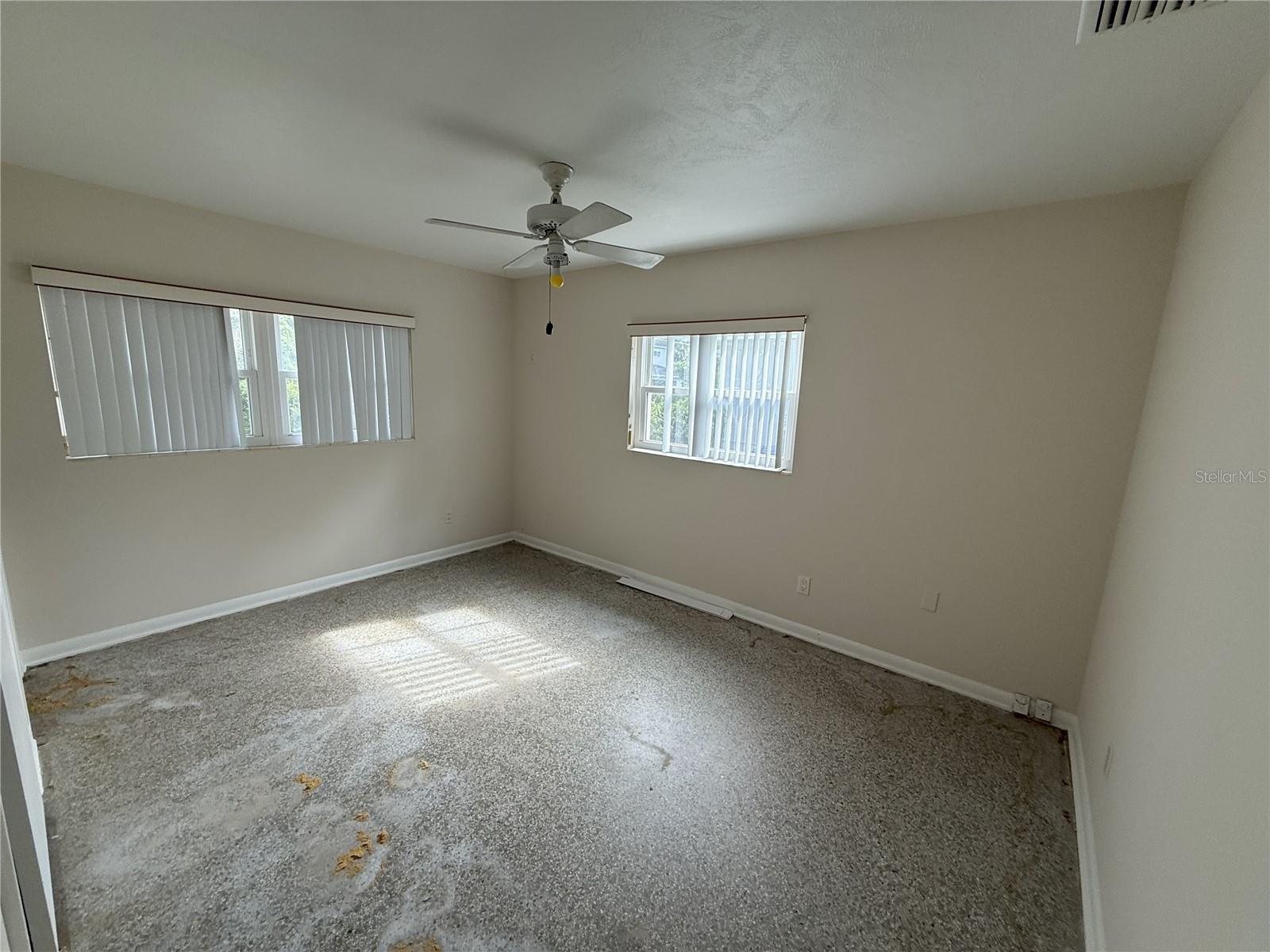 Image 6 of 9 For 2485 Middleton Avenue