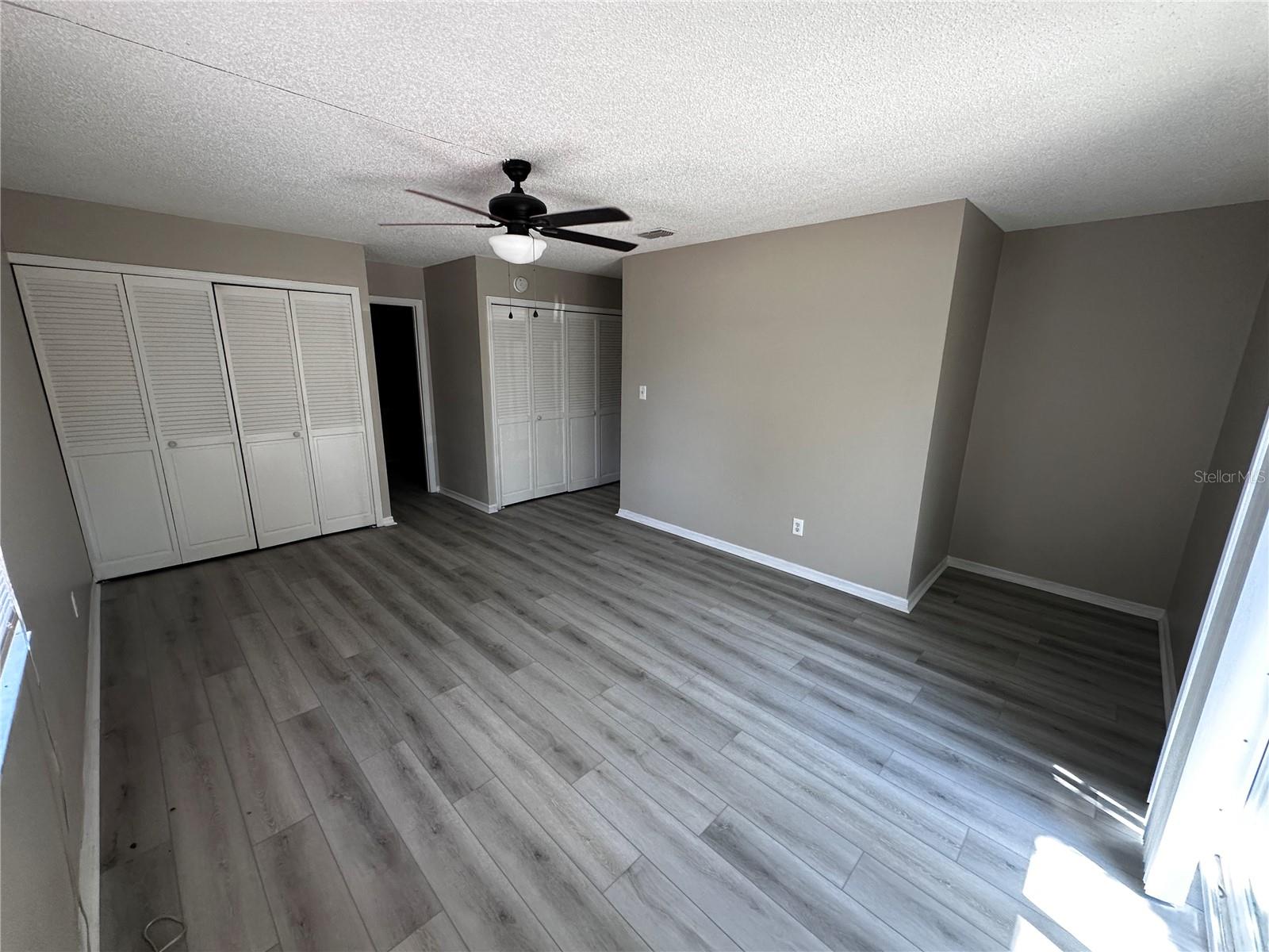 Image 12 of 19 For 500 Yellowwood Court