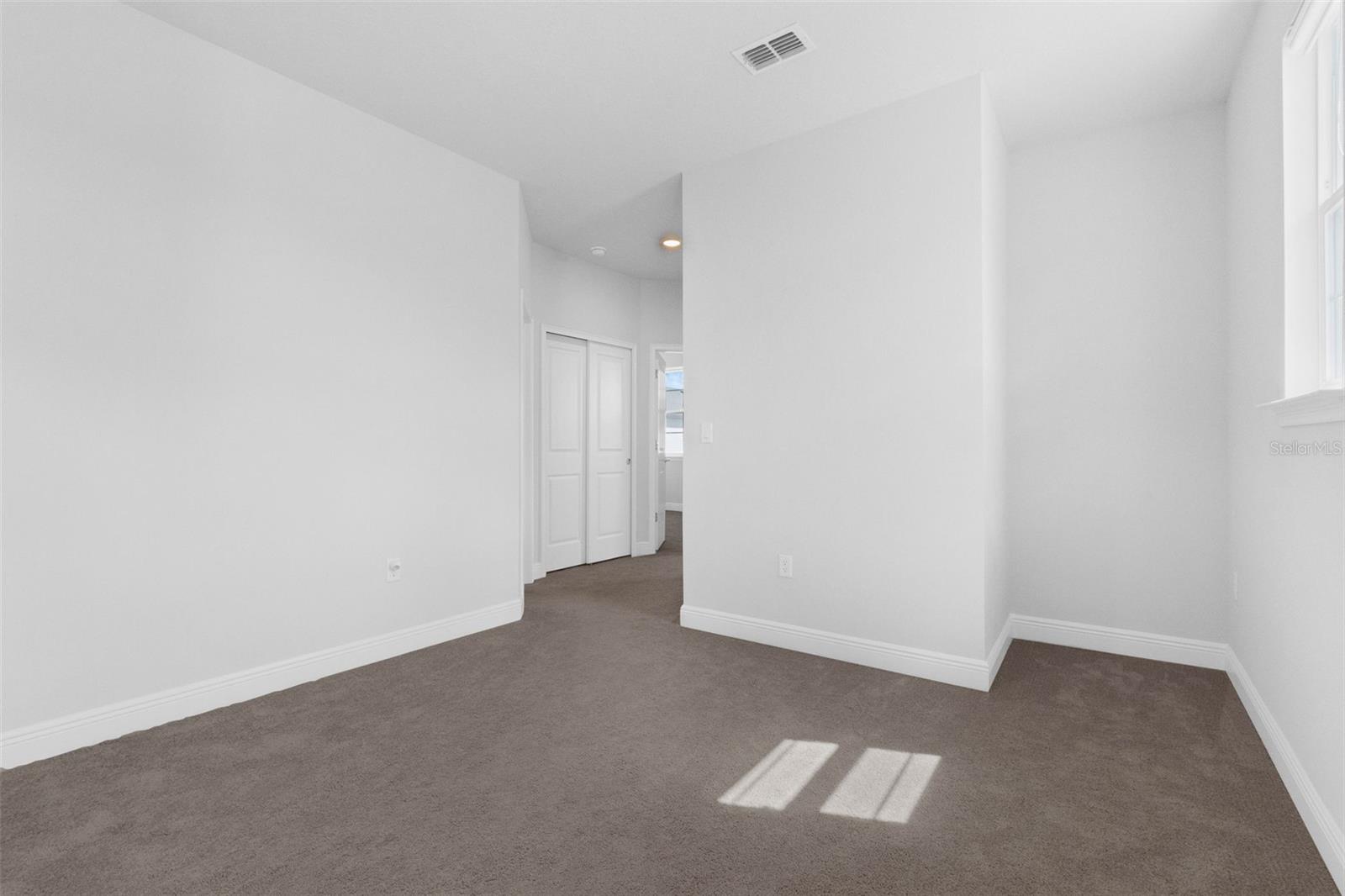 Image 17 of 61 For 4929 Cross Prairie Parkway