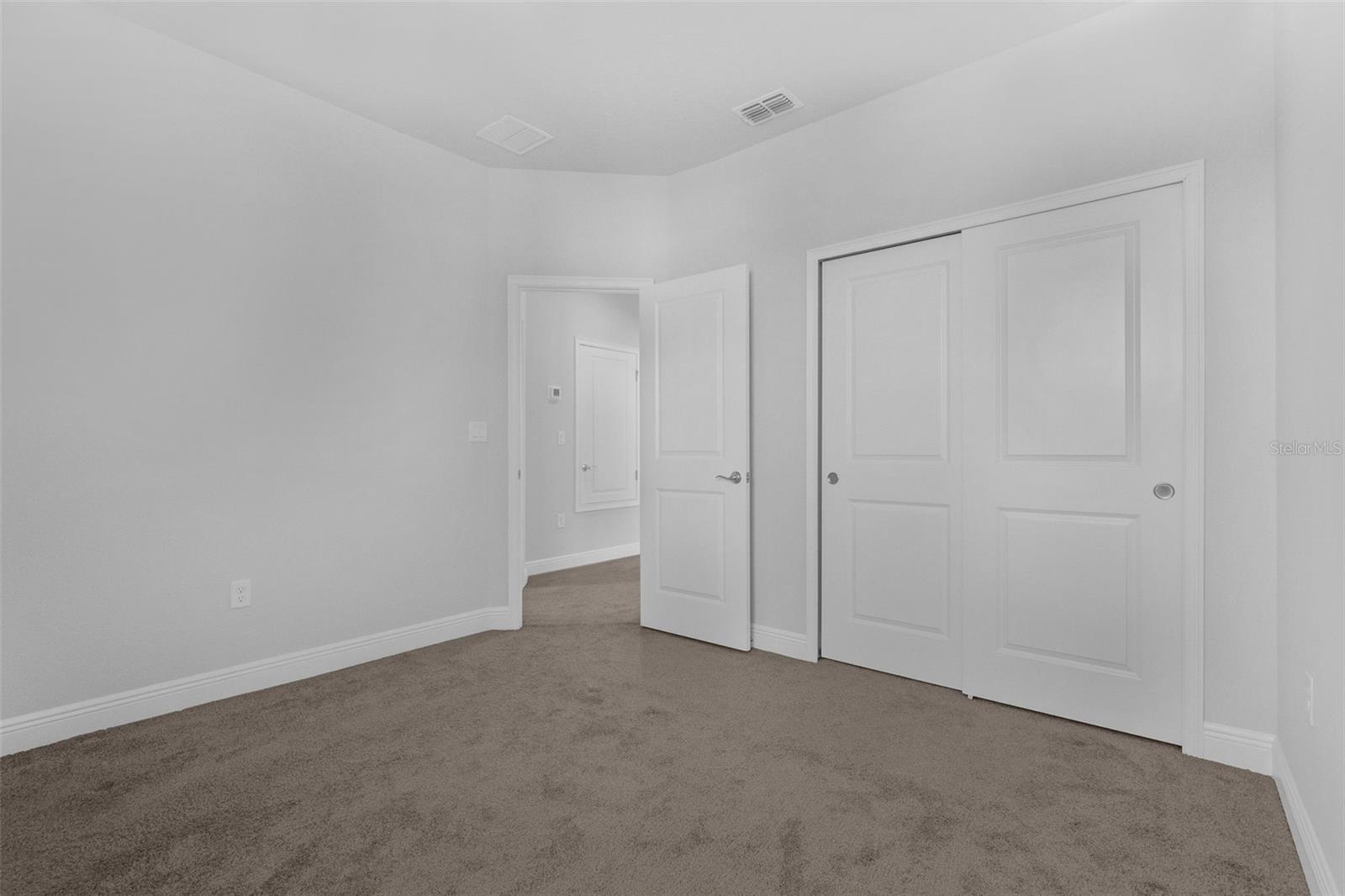 Image 30 of 61 For 4929 Cross Prairie Parkway