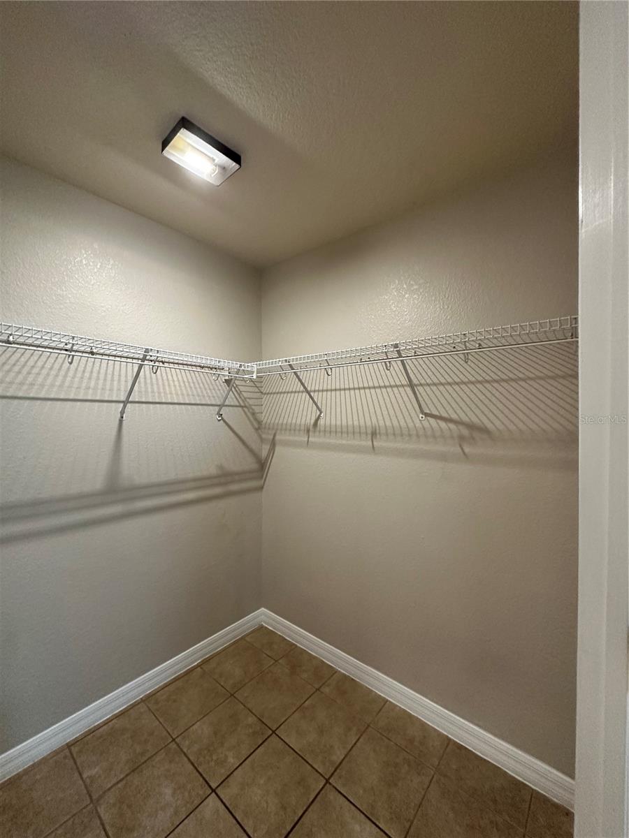 Image 11 of 43 For 141 Reserve Circle 109