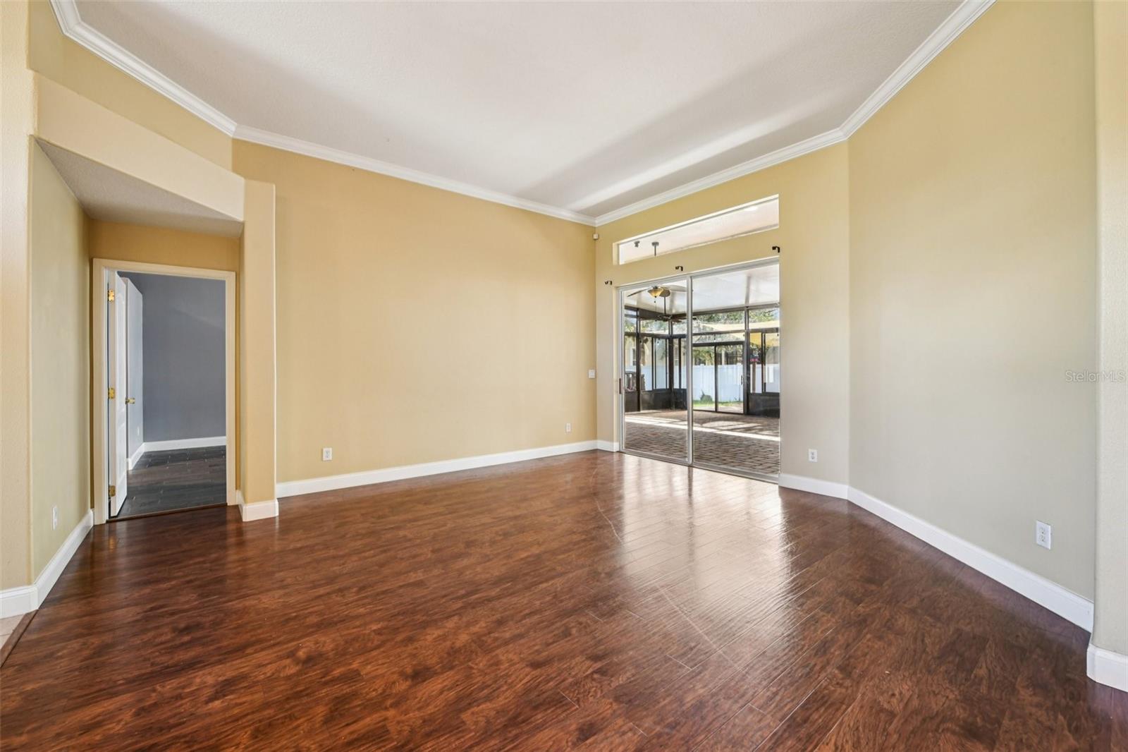 Image 7 of 32 For 3124 Curving Oaks Way