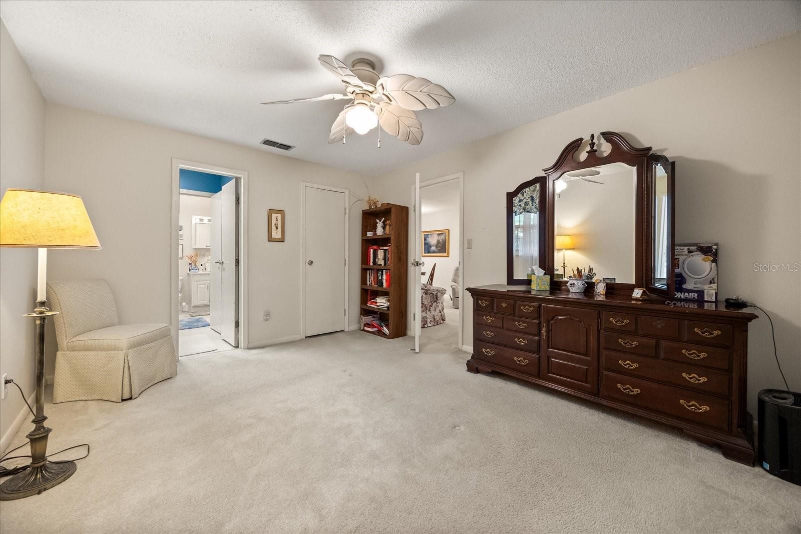 Image 12 of 25 For 107 Cherrywood Gardens Drive 8