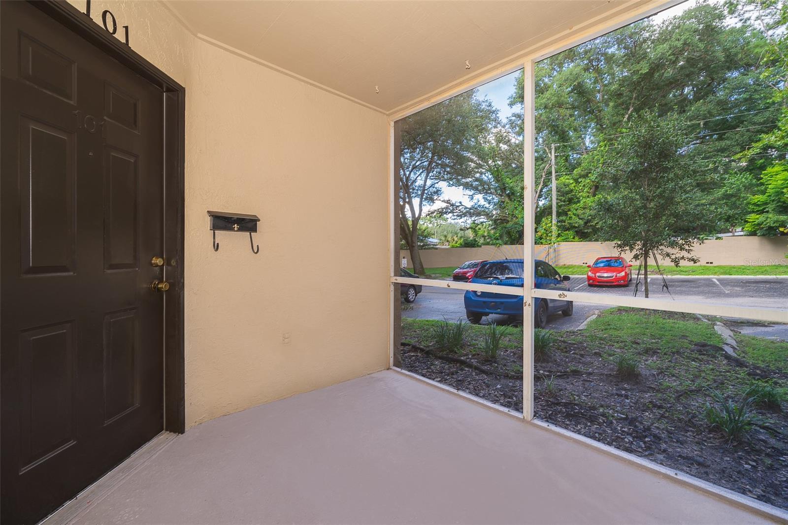 Image 2 of 18 For 623 Dory Lane 101