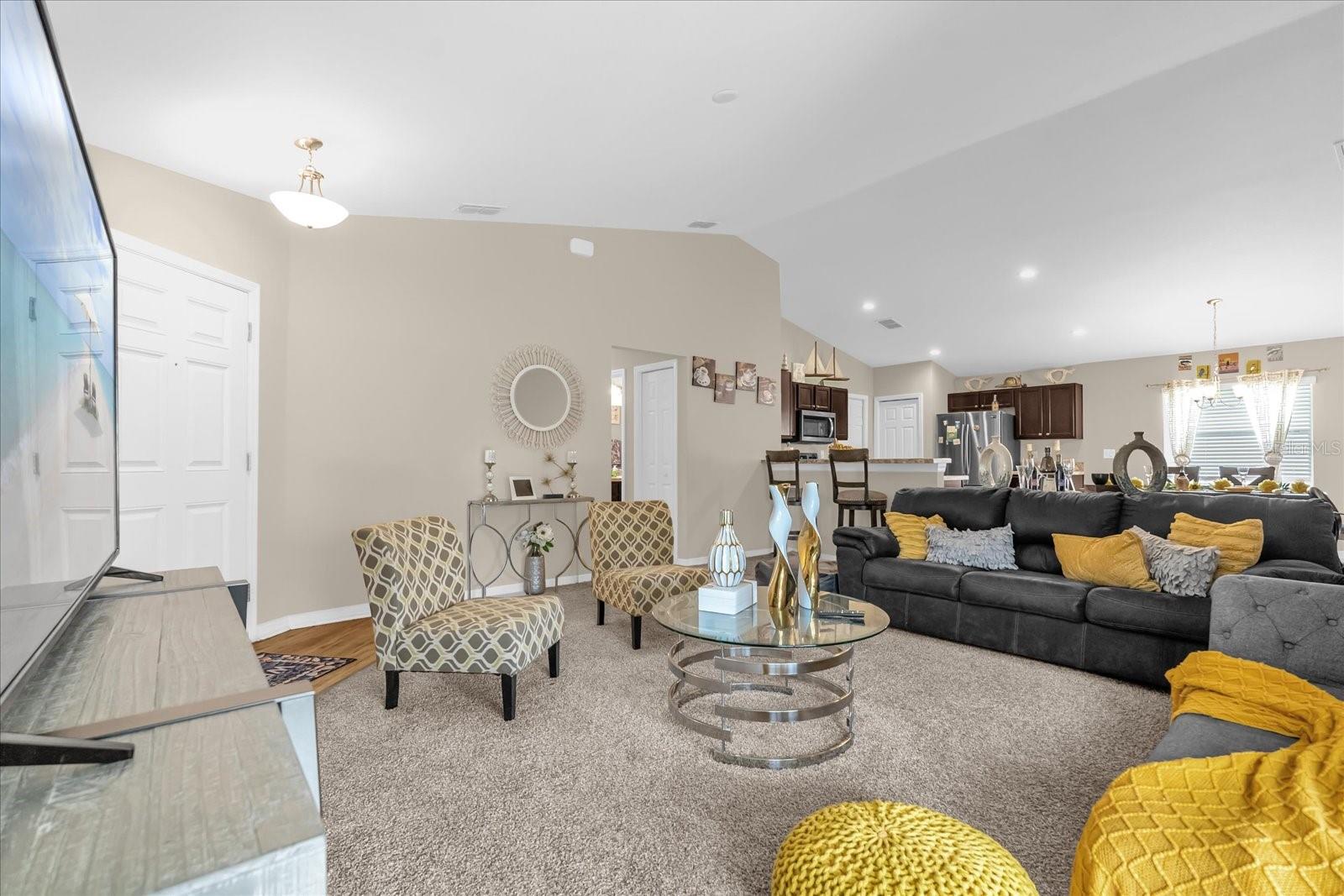 Image 2 of 24 For 507 Lorient Drive