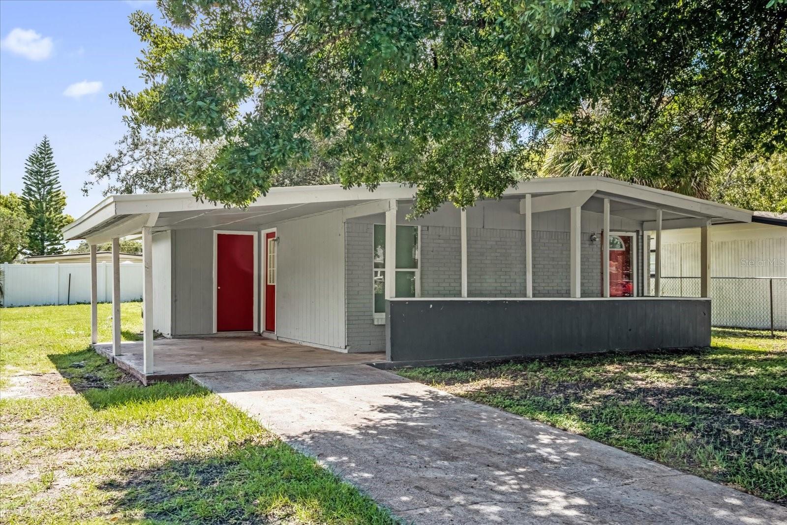 Details for 127 Bob Thomas Circle, SANFORD, FL 32771