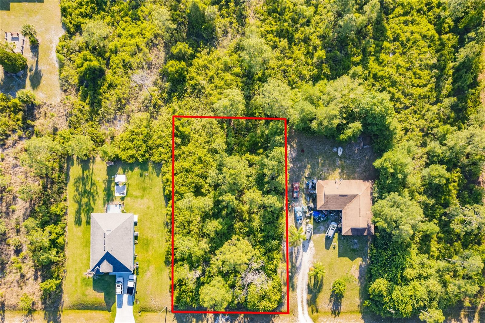 Image 3 of 5 For 904 Poinsettia Avenue