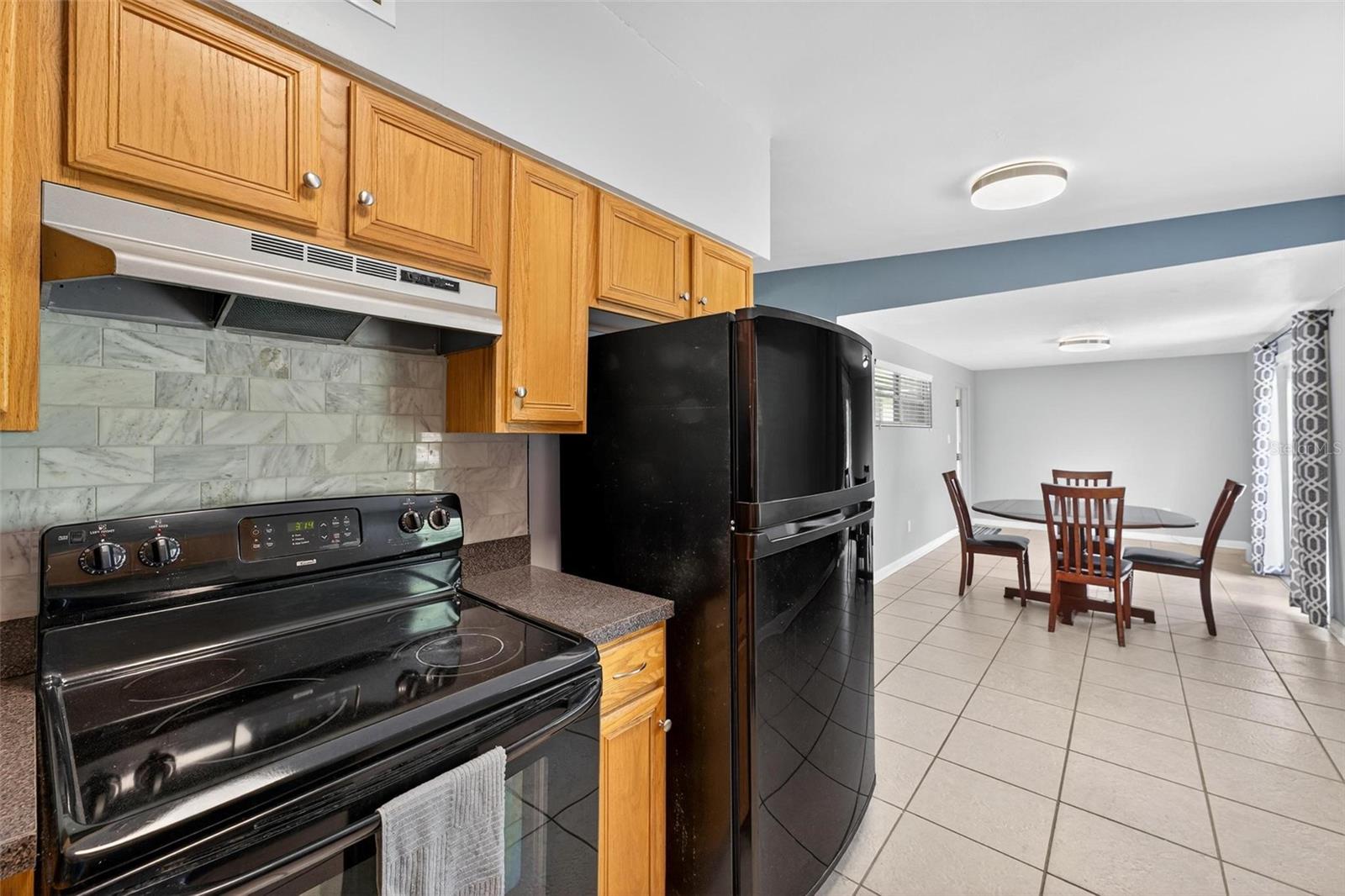 Image 14 of 42 For 3015 Tampico Drive